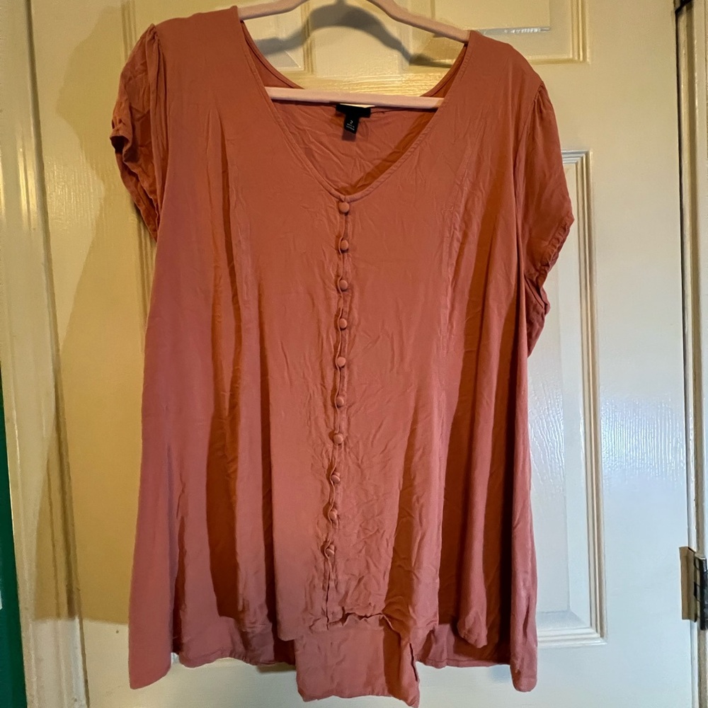 Torrid Pink Short Sleeve Buttoned Blouse